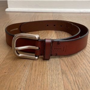 Brown leather fossil belt with silver buckle